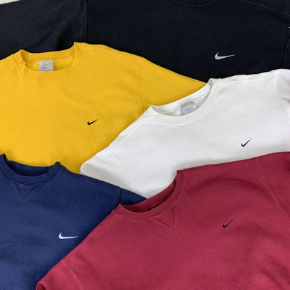 20 Premium Vintage Branded Sweatshirts & Hoodies